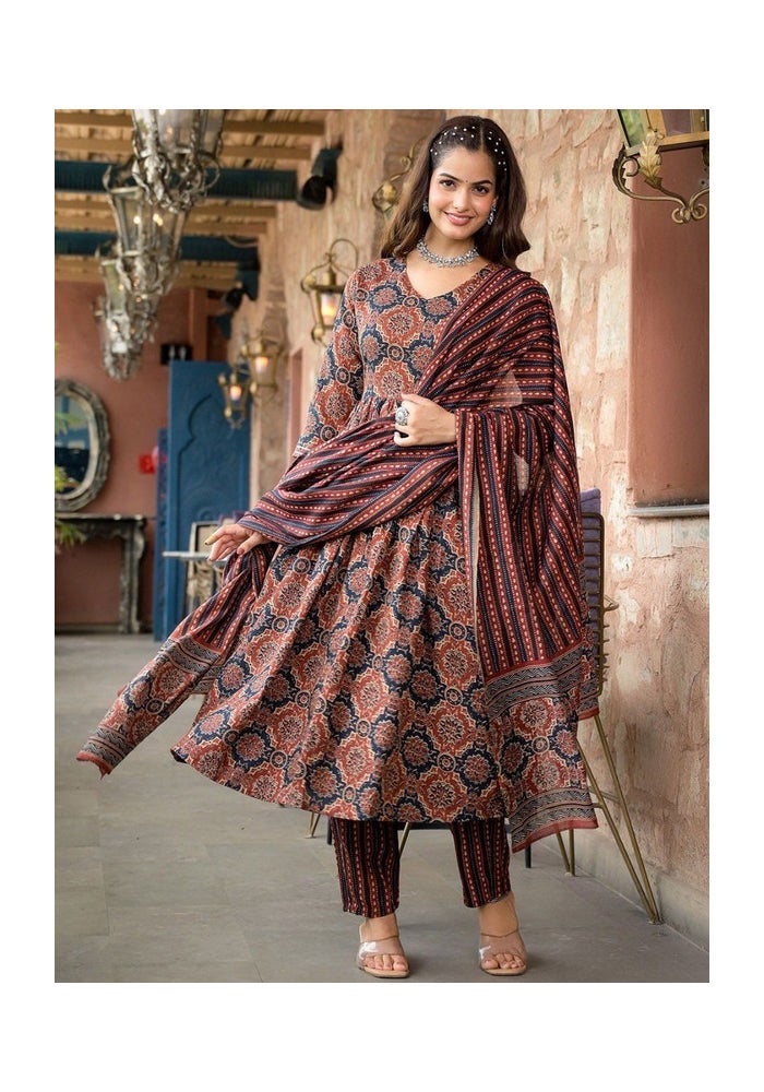 Malishka Export Maroon Rayon Printed Anarkali Kurta Pant Set for Women - Image 4